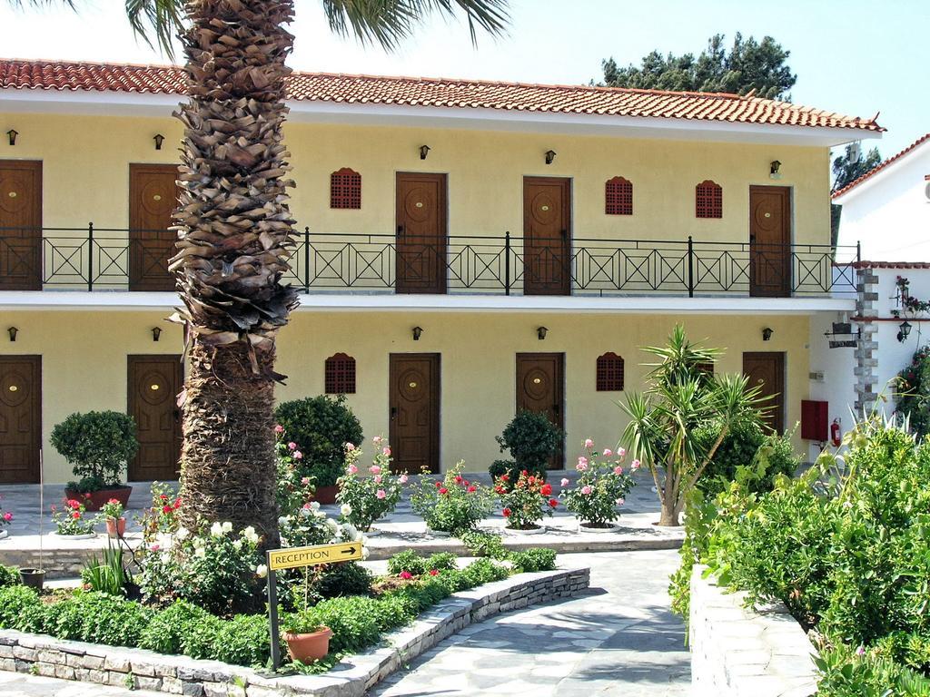 Mytilana Village Hotel Kedro Bagian luar foto